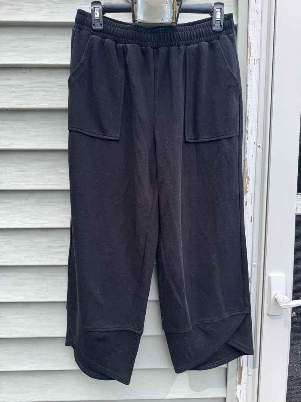 TikTok trending Black Casual Wide-Leg Cropped Pants